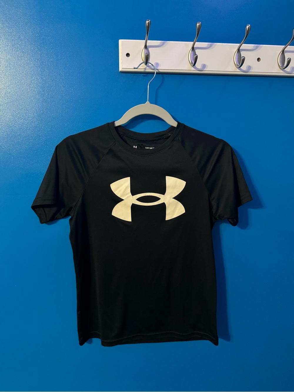 Under Armour Kids Black Logo Performance Tee Size MD